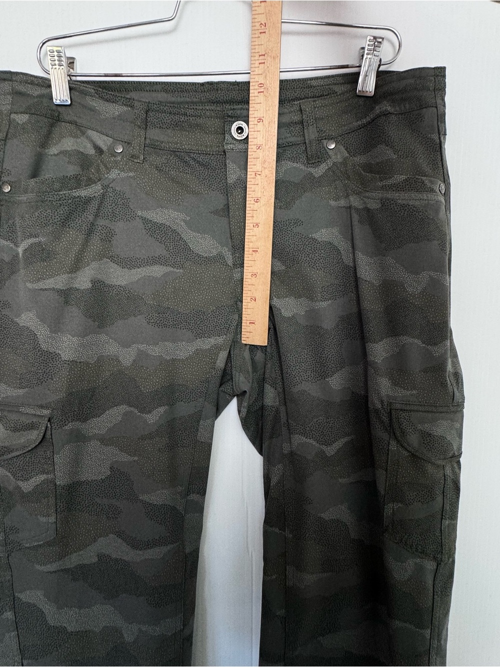 KÜHL Freeflex Green Roll-Up Pants - Picture 11 of 16